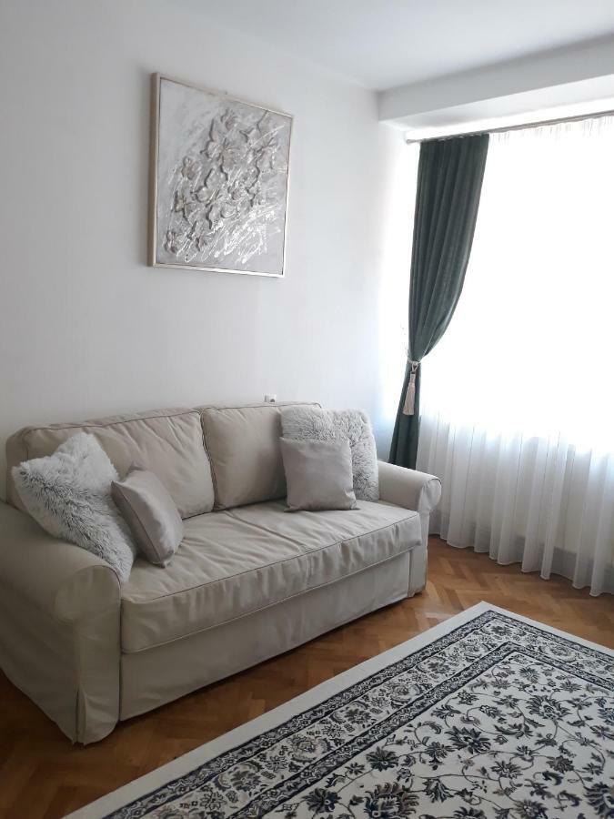 Apartment Bianco Central Sibiu Extérieur photo